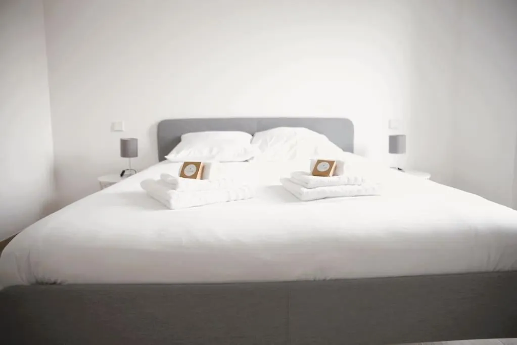 Beautiful 2Br Apartment In Kirchberg Luxembourg Luxembourg