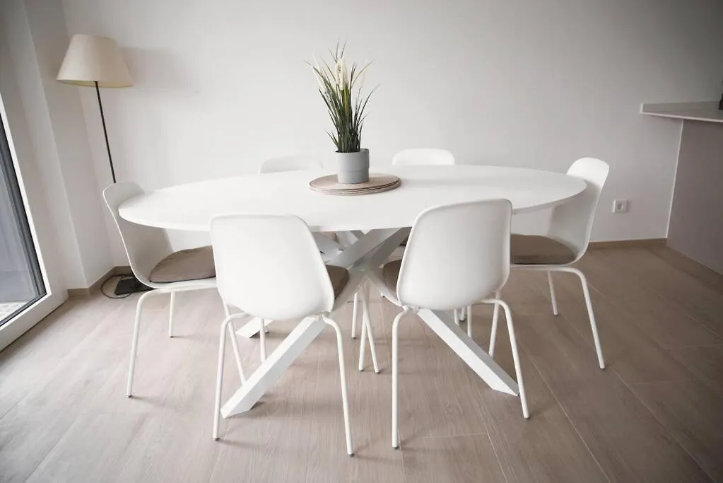 Beautiful 2Br Apartment In Kirchberg Luxembourg
