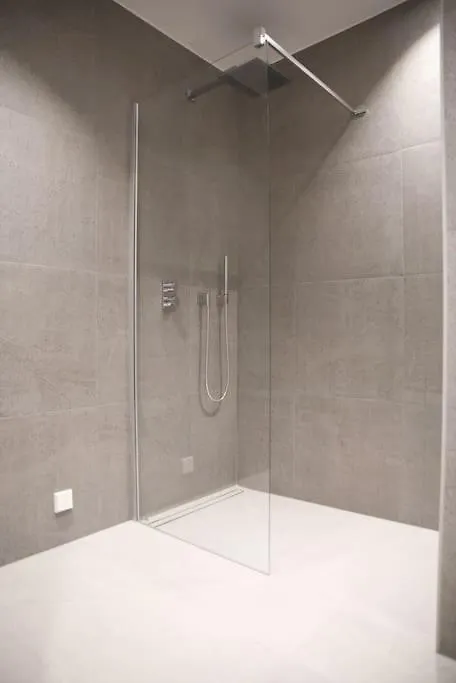 Beautiful 2Br Apartment In Kirchberg Luxembourg